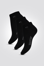 KENNETH COLE - מארז קרסוליות לנשים בצבע שחור לבן ואפור - MASHBIR//365