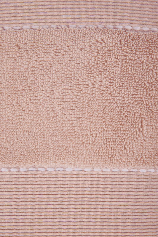 KENNETH COLE - מגבת פנים פרימיום בצבע ורוד - MASHBIR//365