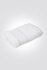 KENNETH COLE - מגבת גוף פרימיום בצבע לבן - MASHBIR//365