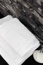 REPLAY - מגבת גוף ענקית לבנה - MASHBIR//365