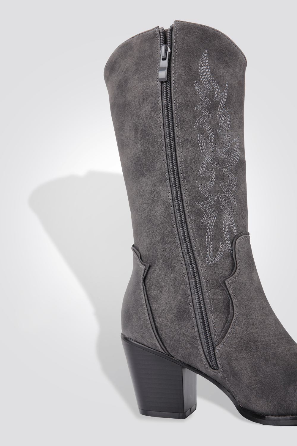 LADY COMFORT - מגף בוקרים בצבע אפור - MASHBIR//365