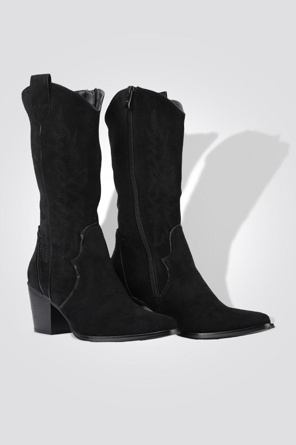 LADY COMFORT - מגף בוקרים בצבע שחור - MASHBIR//365