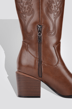 KENNETH COLE - מגף בוקרים בצבע חום - MASHBIR//365