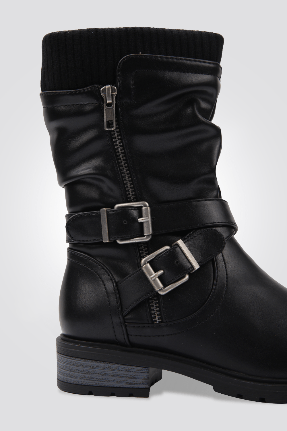 LADY COMFORT - מגף לנשים עם רצועות בצבע שחור - MASHBIR//365