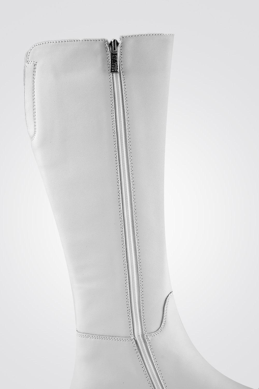 KENNETH COLE - מגפי ברך סוליית טרקטור WHITE STONE - MASHBIR//365