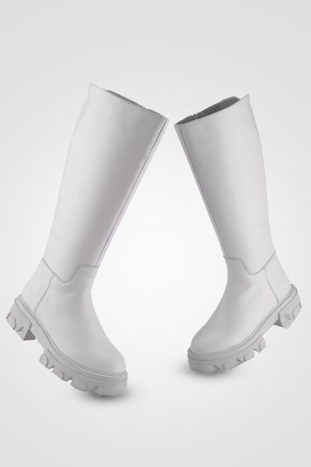 KENNETH COLE - מגפי ברך סוליית טרקטור WHITE STONE - MASHBIR//365