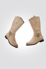 LADY COMFORT - מגפיים לנשים עם רצועה עליונה בצבע בז' - MASHBIR//365