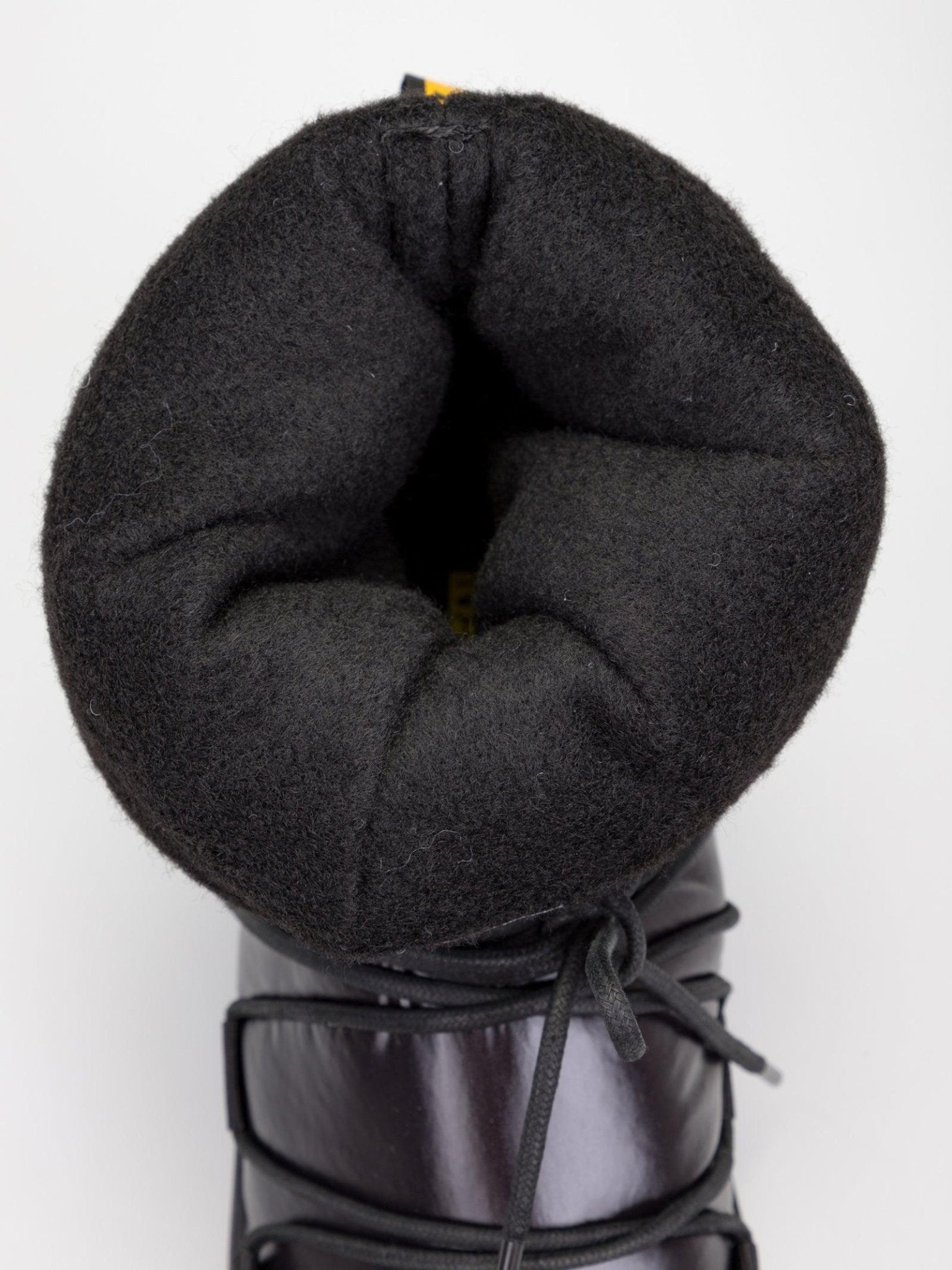 NAPAPIJRI - מגפיים עם שרוך בצבע שחור - MASHBIR//365