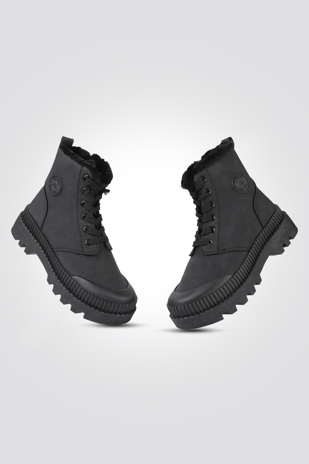 LADY COMFORT - מגפון פרווה בצבע שחור - MASHBIR//365