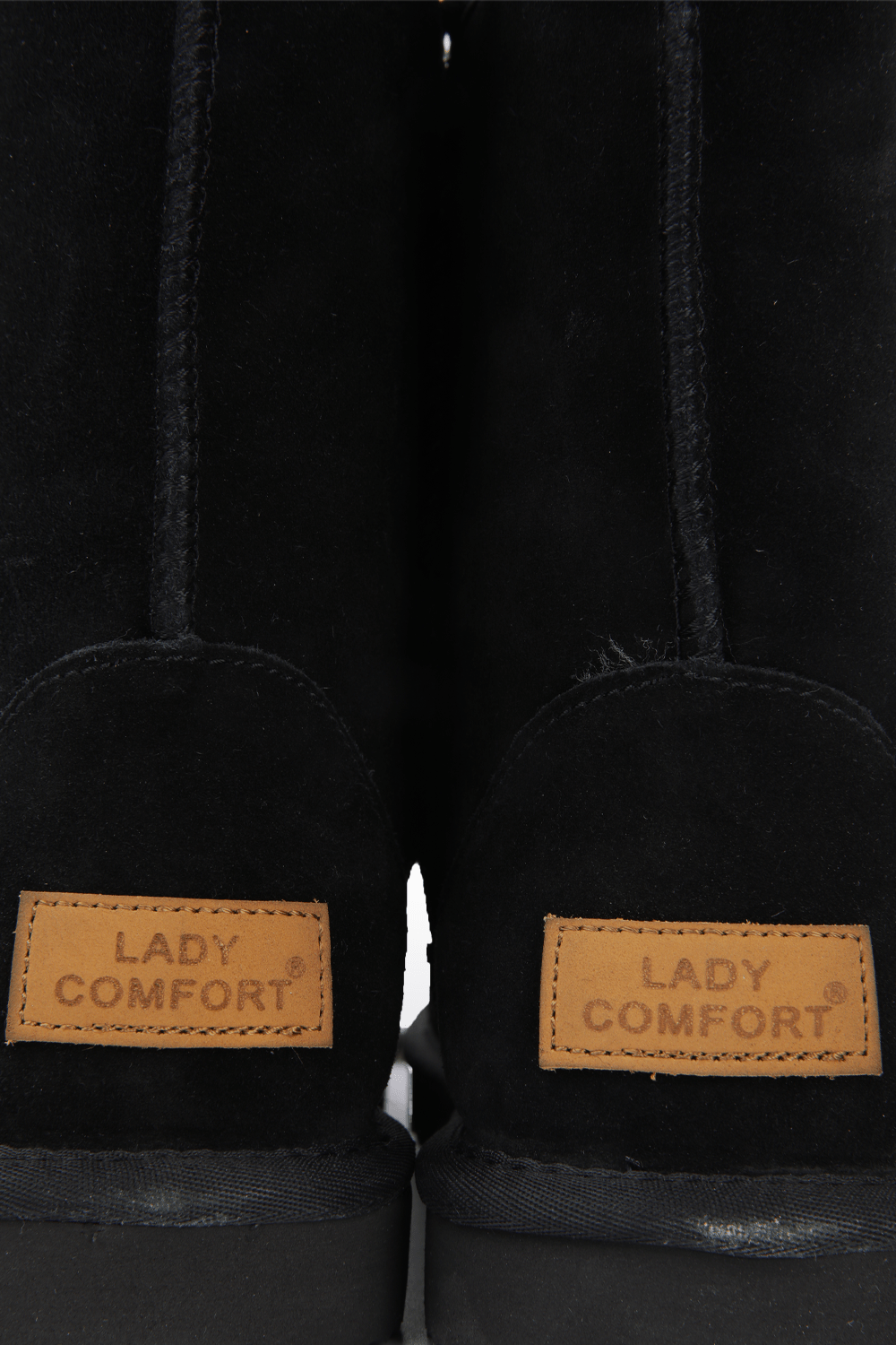 LADY COMFORT - מגפון פרווה לנשים בצבע שחור - MASHBIR//365