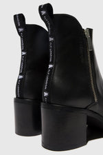 FLY LONDON - מגפון עקב בצבע שחור - MASHBIR//365