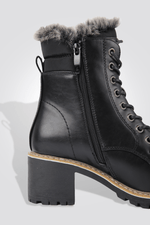 LADY COMFORT - מגפון לנשים בצבע שחור - MASHBIR//365