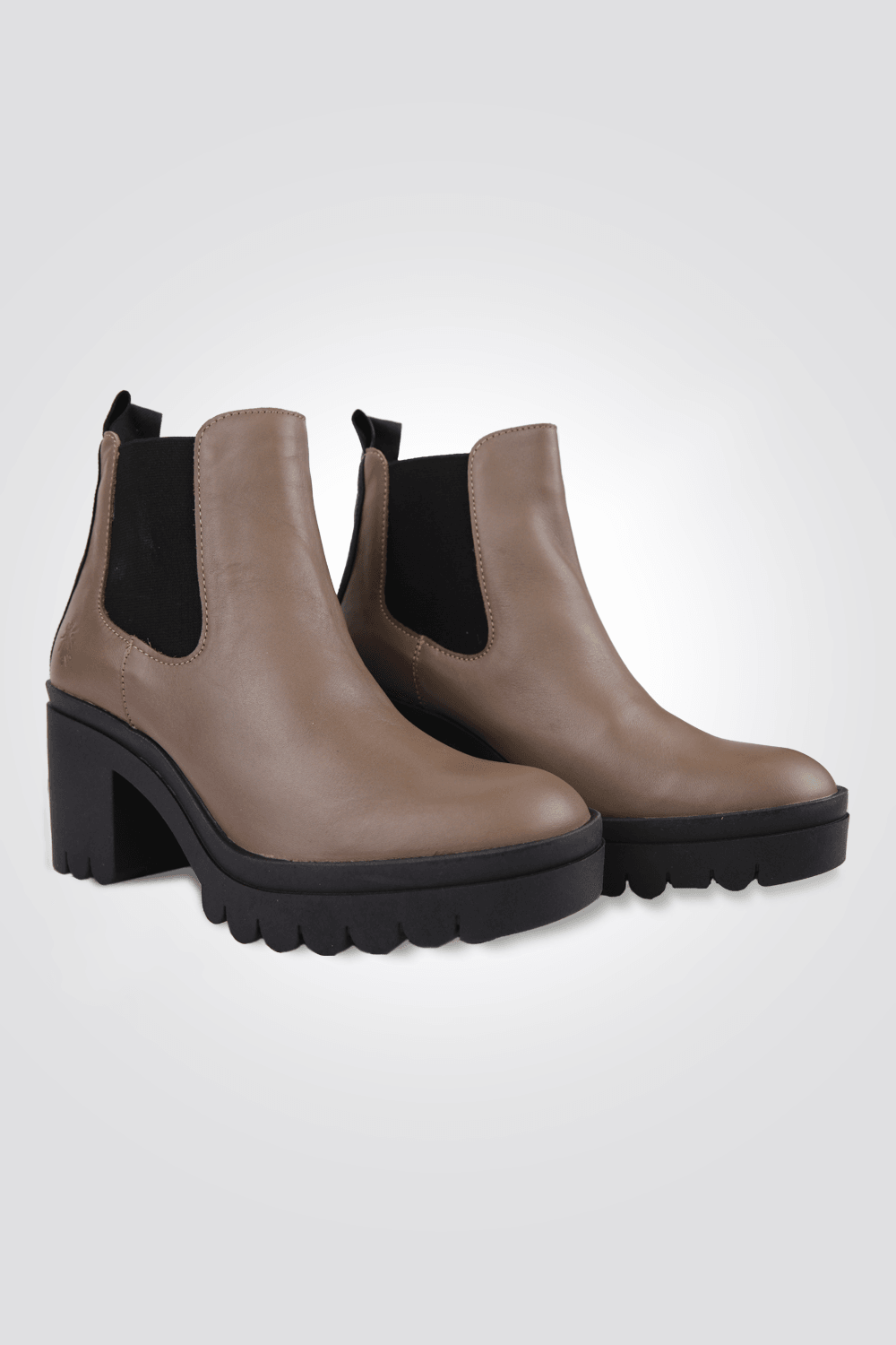 FLY LONDON - מגפון צ'לסי עקב בצבע בז' - MASHBIR//365