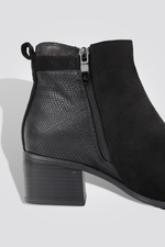 LADY COMFORT - מגפון משולב בצבע שחור - MASHBIR//365