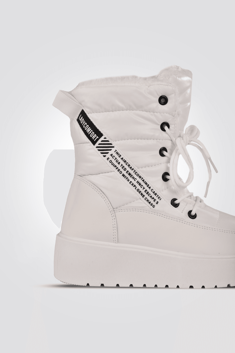 LADY COMFORT - מגפון ניילון עם פרווה בצבע לבן - MASHBIR//365