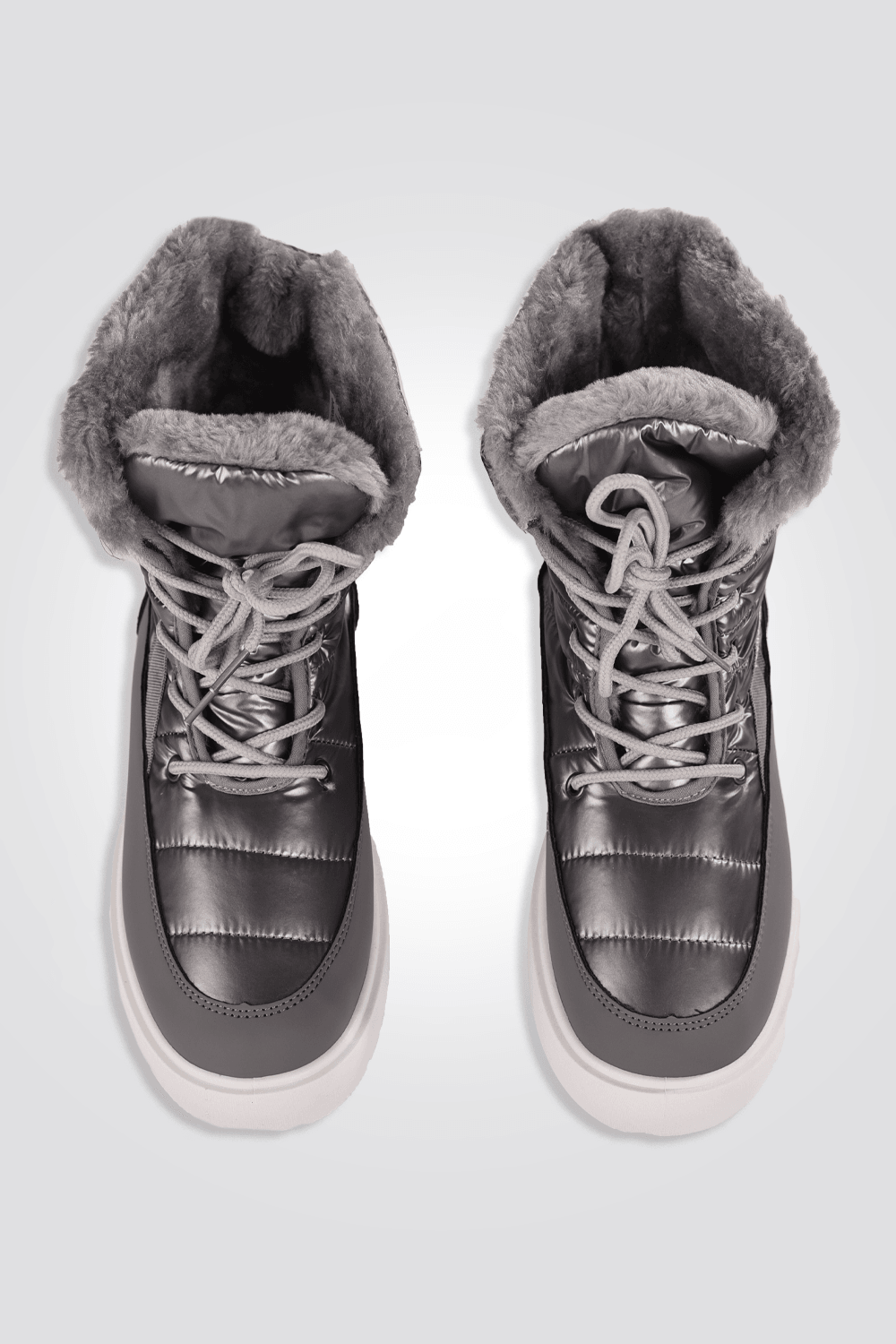 LADY COMFORT - מגפון ניילון עם פרווה בצבע כסוף - MASHBIR//365