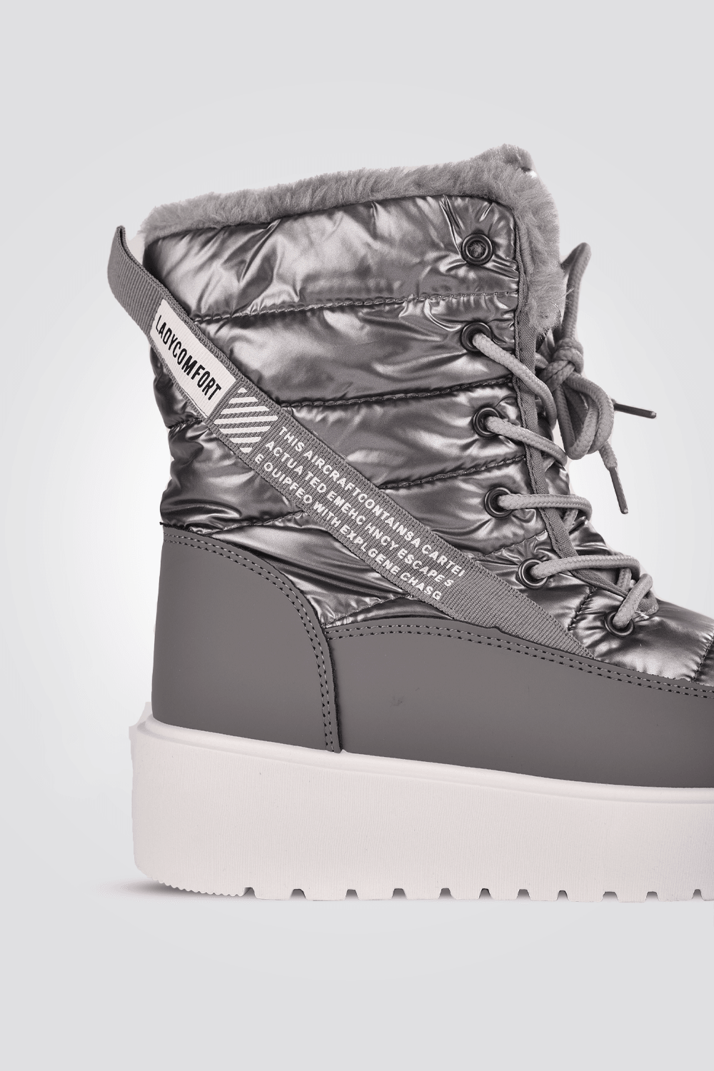 LADY COMFORT - מגפון ניילון עם פרווה בצבע כסוף - MASHBIR//365