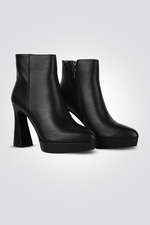 KENNETH COLE - מגפון נשים פלטפורמה - MASHBIR//365