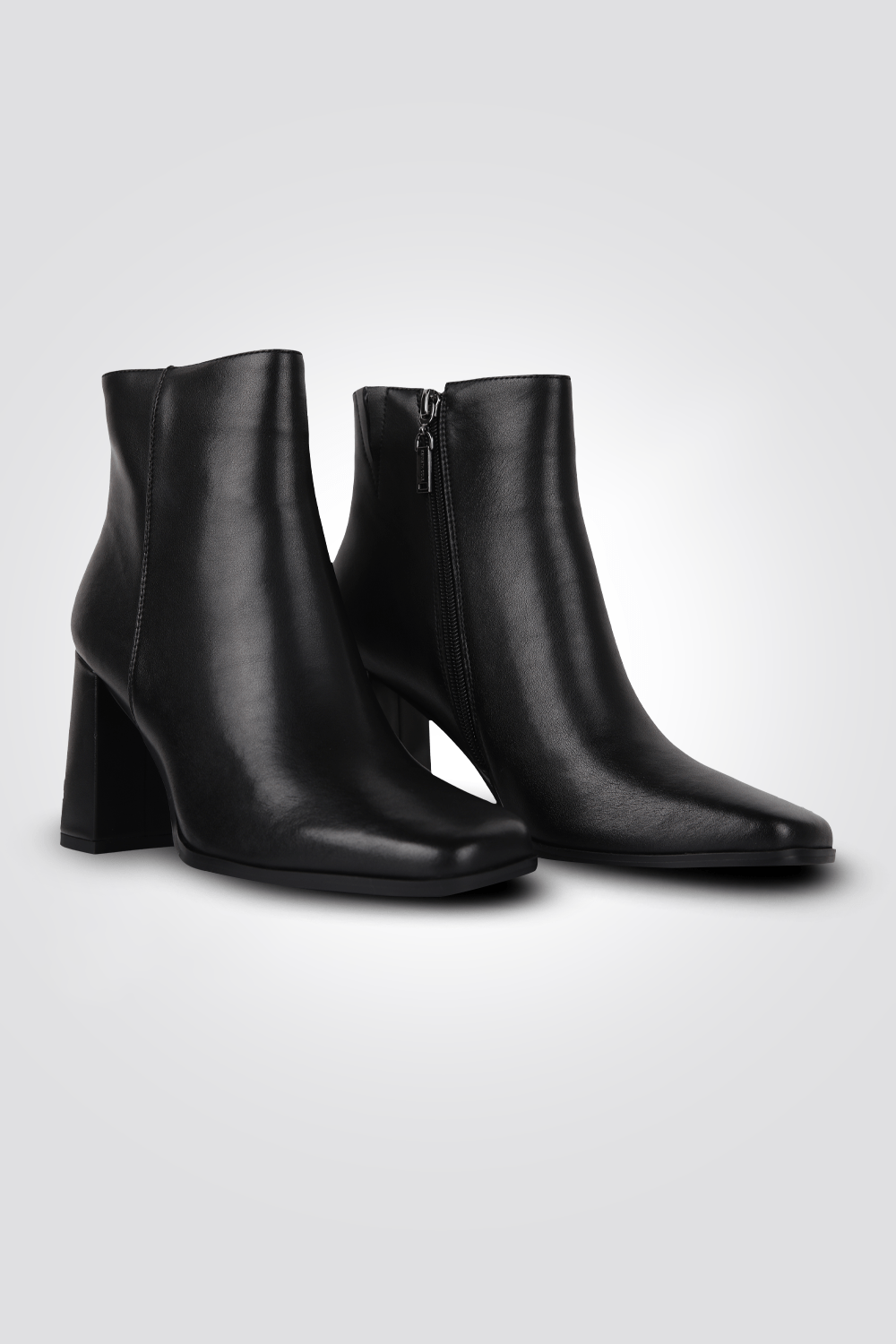 KENNETH COLE - מגפון נשים עקב מרובע - MASHBIR//365