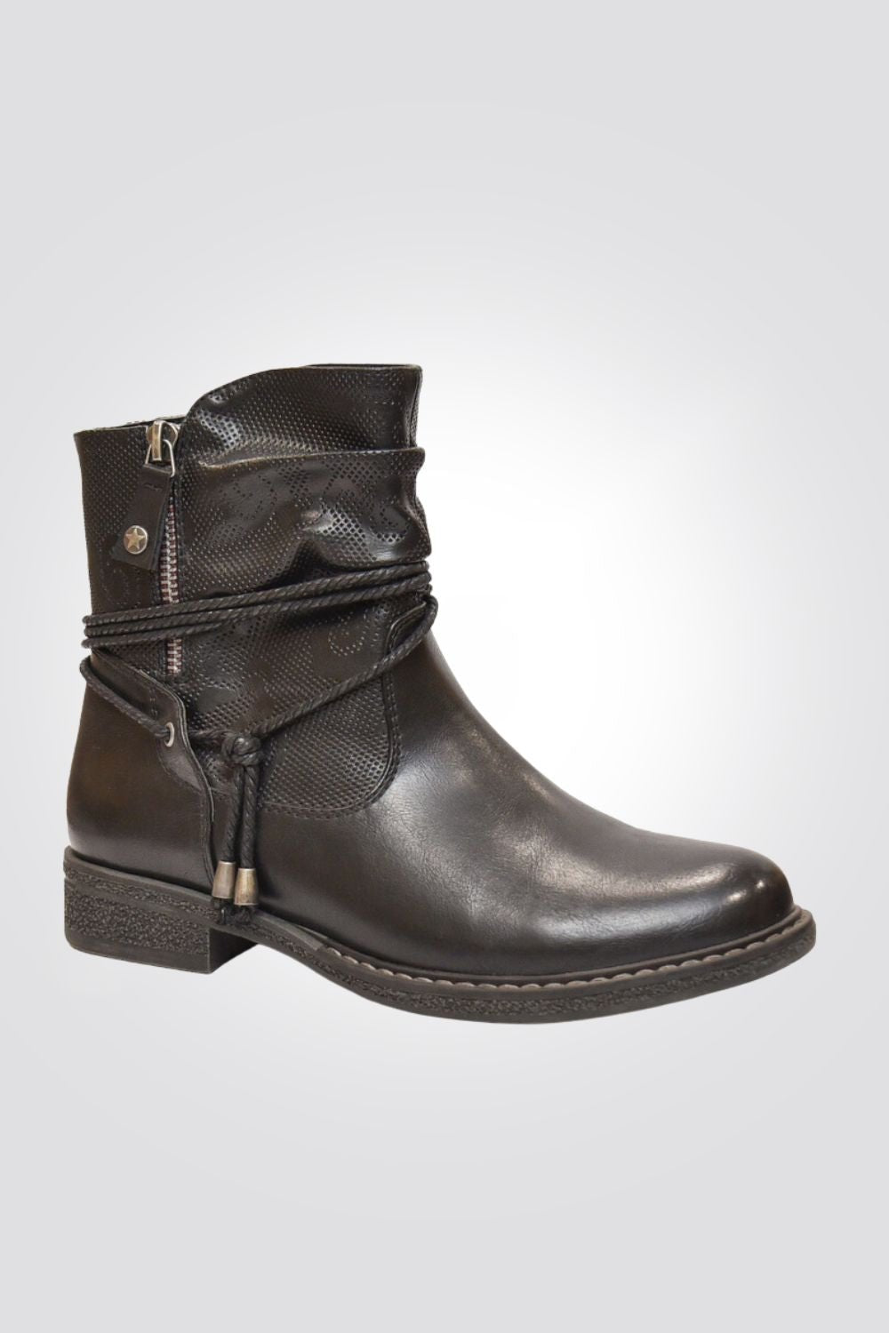 LADY COMFORT - מגפון נשים עם שרוך ליפוף בצבע שחור - MASHBIR//365