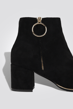 LADY COMFORT - מגפון נוחות עם רוכסן לנשים בצבע שחור - MASHBIR//365