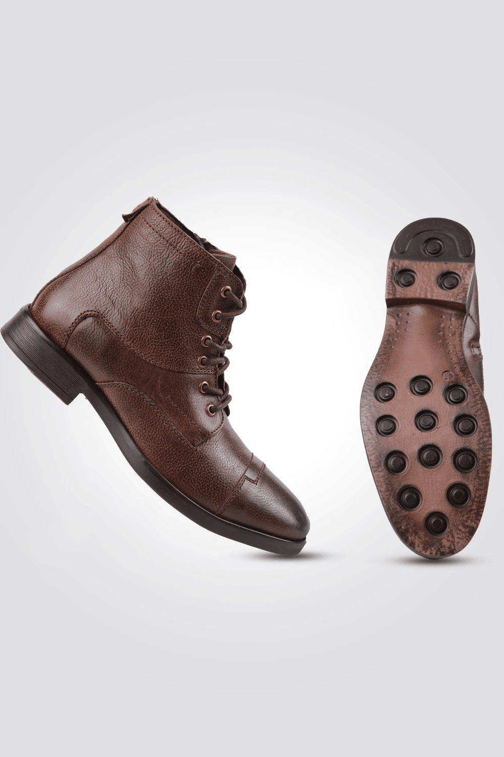 KENNETH COLE - מגפון עור לגבר בצבע חום - MASHBIR//365