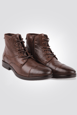 KENNETH COLE - מגפון עור לגבר בצבע חום - MASHBIR//365