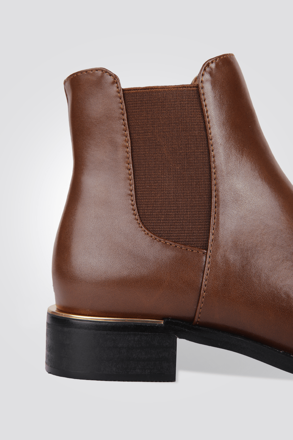 KENNETH COLE - מגפון עור לנשים בצבע חום - MASHBIR//365