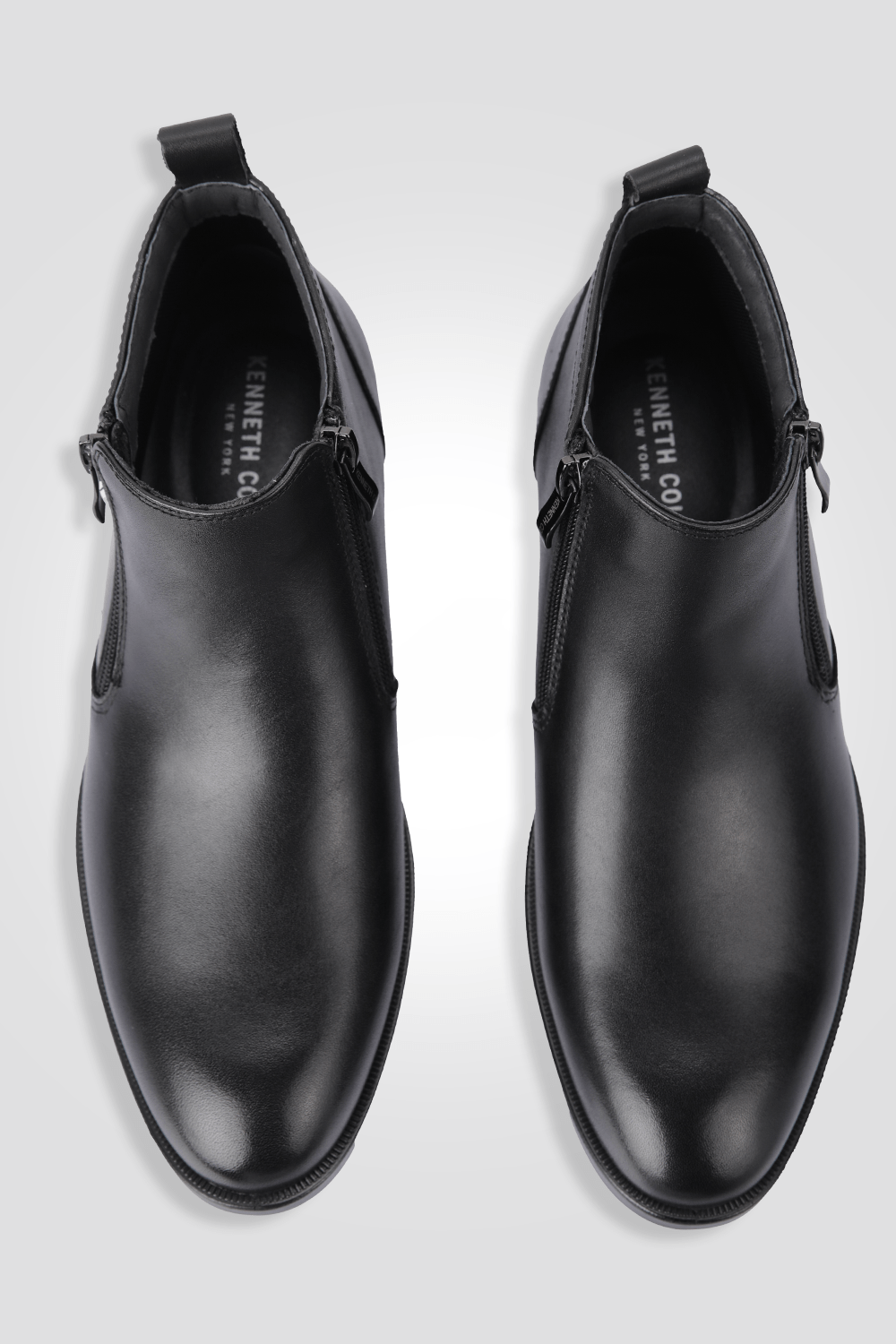 KENNETH COLE - מגפון עור שני רוכסנים בצבע שחור - MASHBIR//365