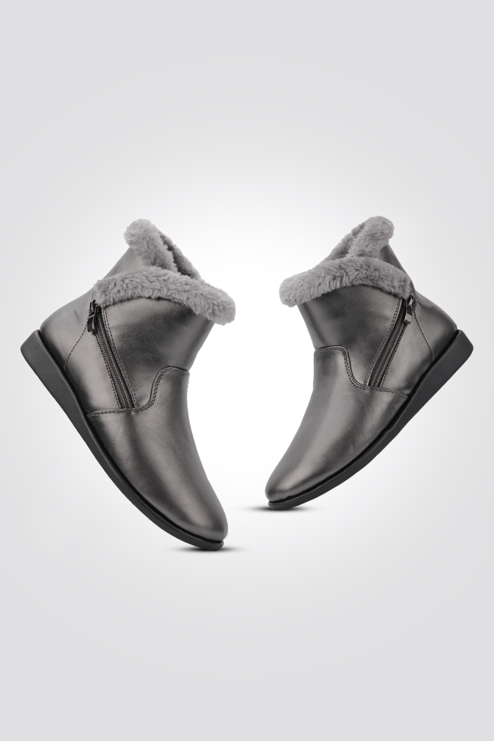 LADY COMFORT - מגפונים לנשים דמוי פרווה בצבע אפור - MASHBIR//365