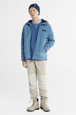 TIMBERLAND - מעיל בצבע תכלת עם כיתוב לוגו - MASHBIR//365