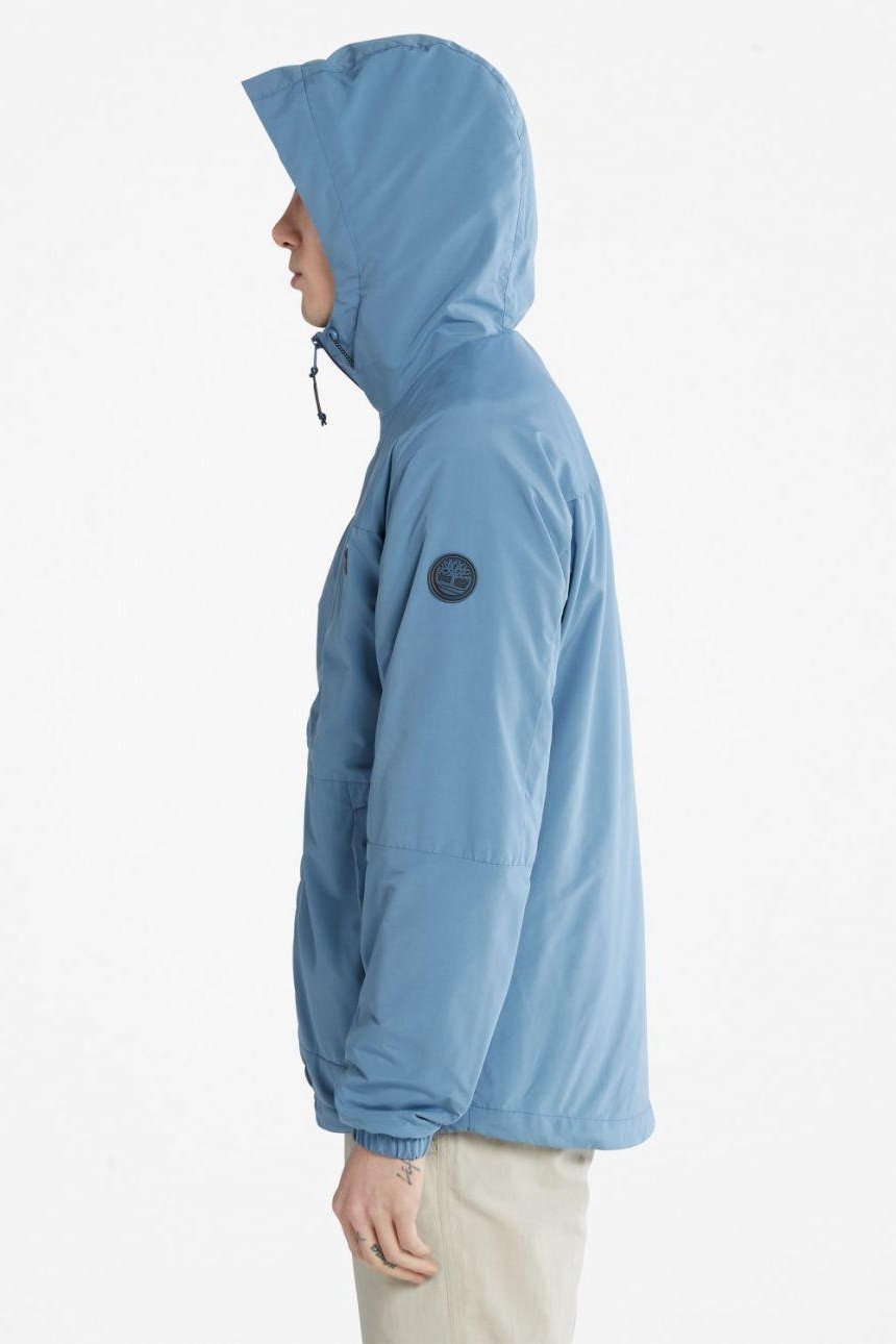 TIMBERLAND - מעיל בצבע תכלת עם כיתוב לוגו - MASHBIR//365