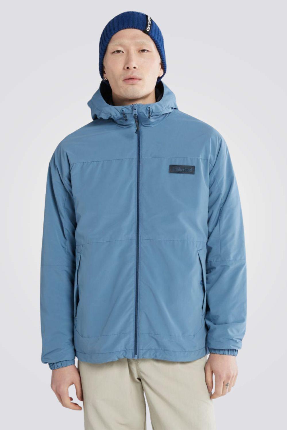 TIMBERLAND - מעיל בצבע תכלת עם כיתוב לוגו - MASHBIR//365