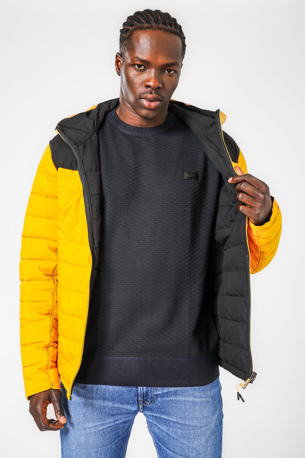 SCORCHER - מעיל דו צדדי בצבע שחור וצהוב - MASHBIR//365