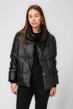 KENNETH COLE - מעיל פוך בצבע שחור - MASHBIR//365
