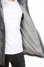 Tommy Hilfiger - מעיל גשם בצבע אפור - MASHBIR//365