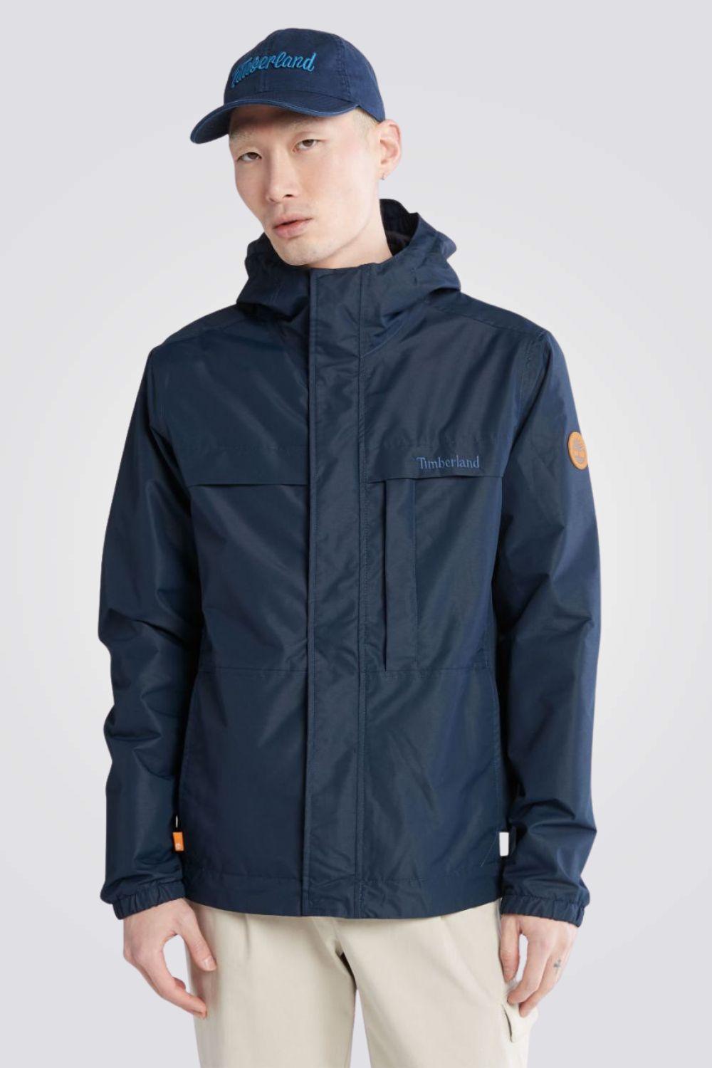 TIMBERLAND - מעיל רוח עם רוכסן וכובע בצבע כחול נייבי - MASHBIR//365