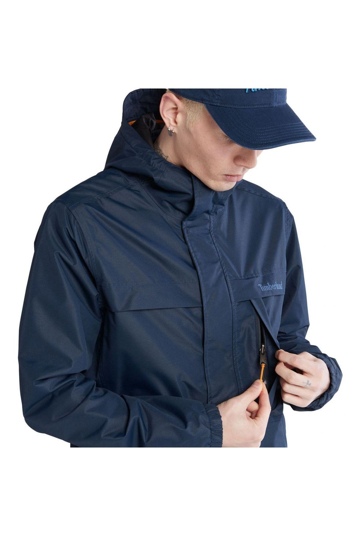 TIMBERLAND - מעיל רוח עם רוכסן וכובע בצבע כחול נייבי - MASHBIR//365