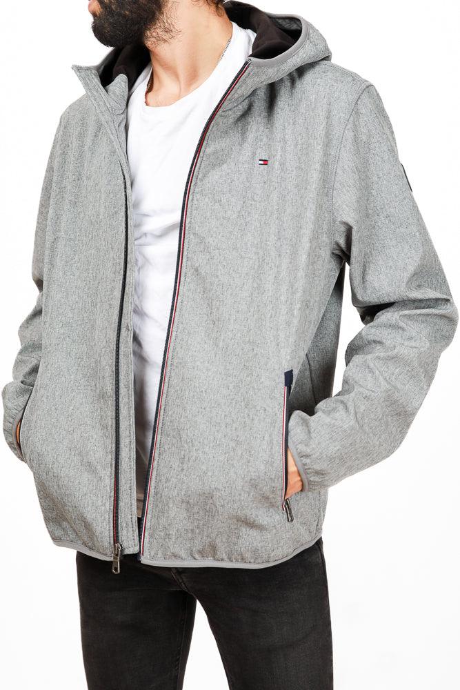 Tommy Hilfiger - מעיל סופטשל בצבע אפור - MASHBIR//365
