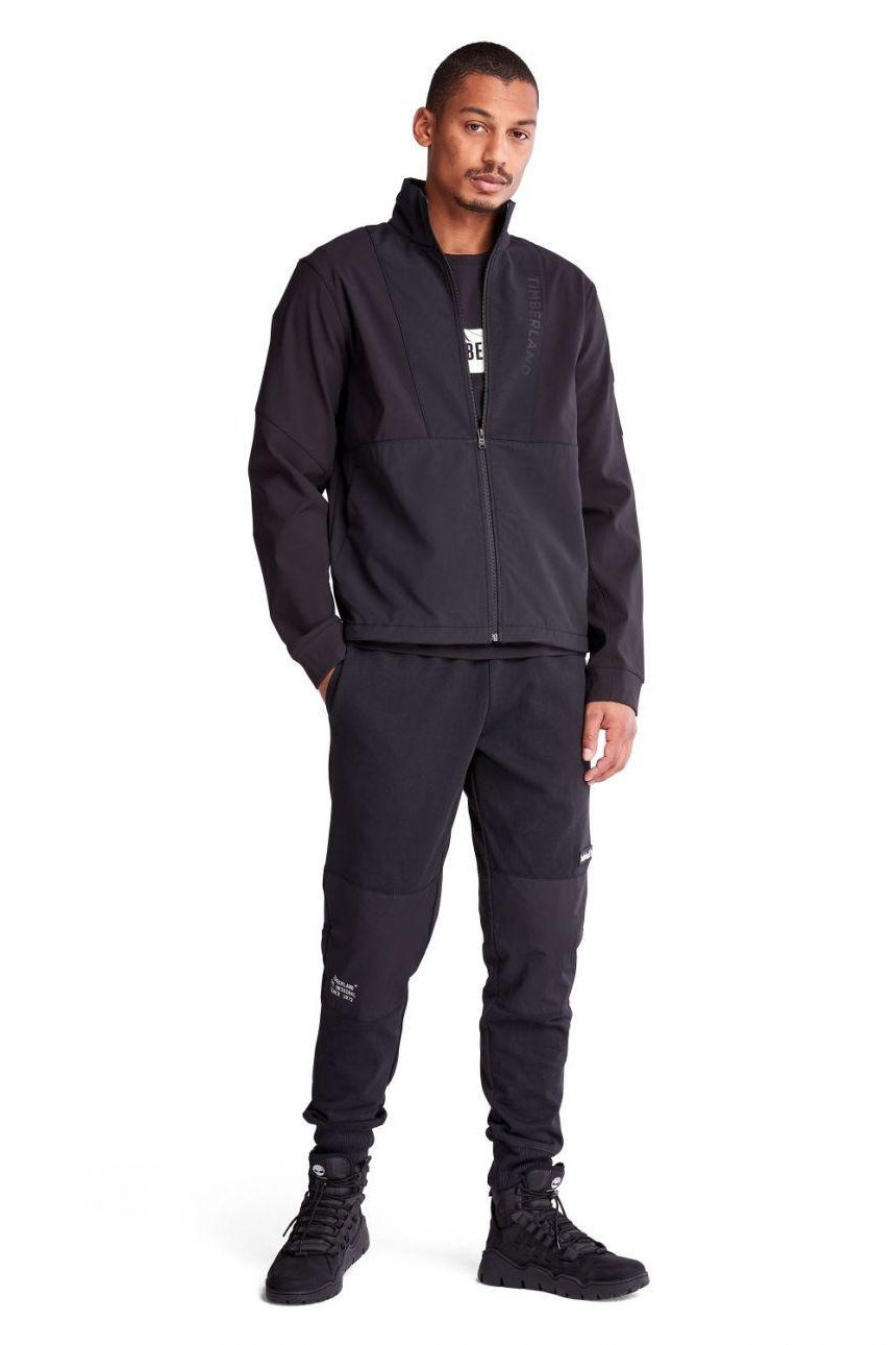 TIMBERLAND - מעיל סופטשל היברידי שחור עם לוגו בחזית - MASHBIR//365