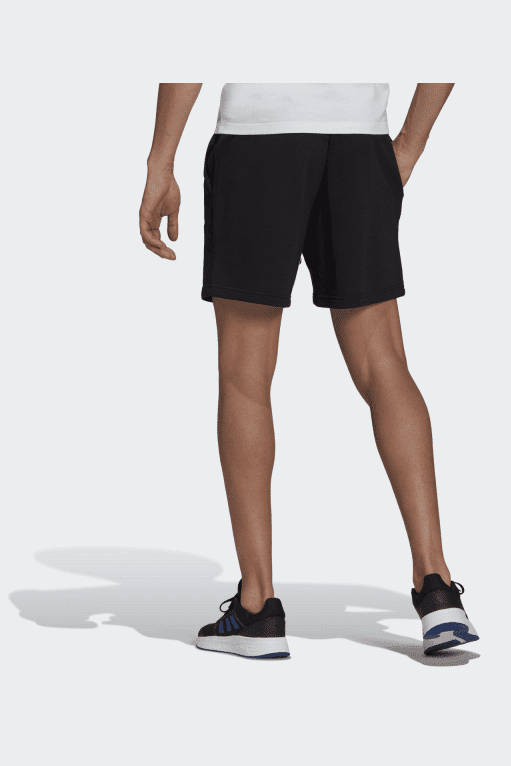 ADIDAS - מכנס קצר ESSENTIALS FRENCH TERRY בצבע שחור - MASHBIR//365