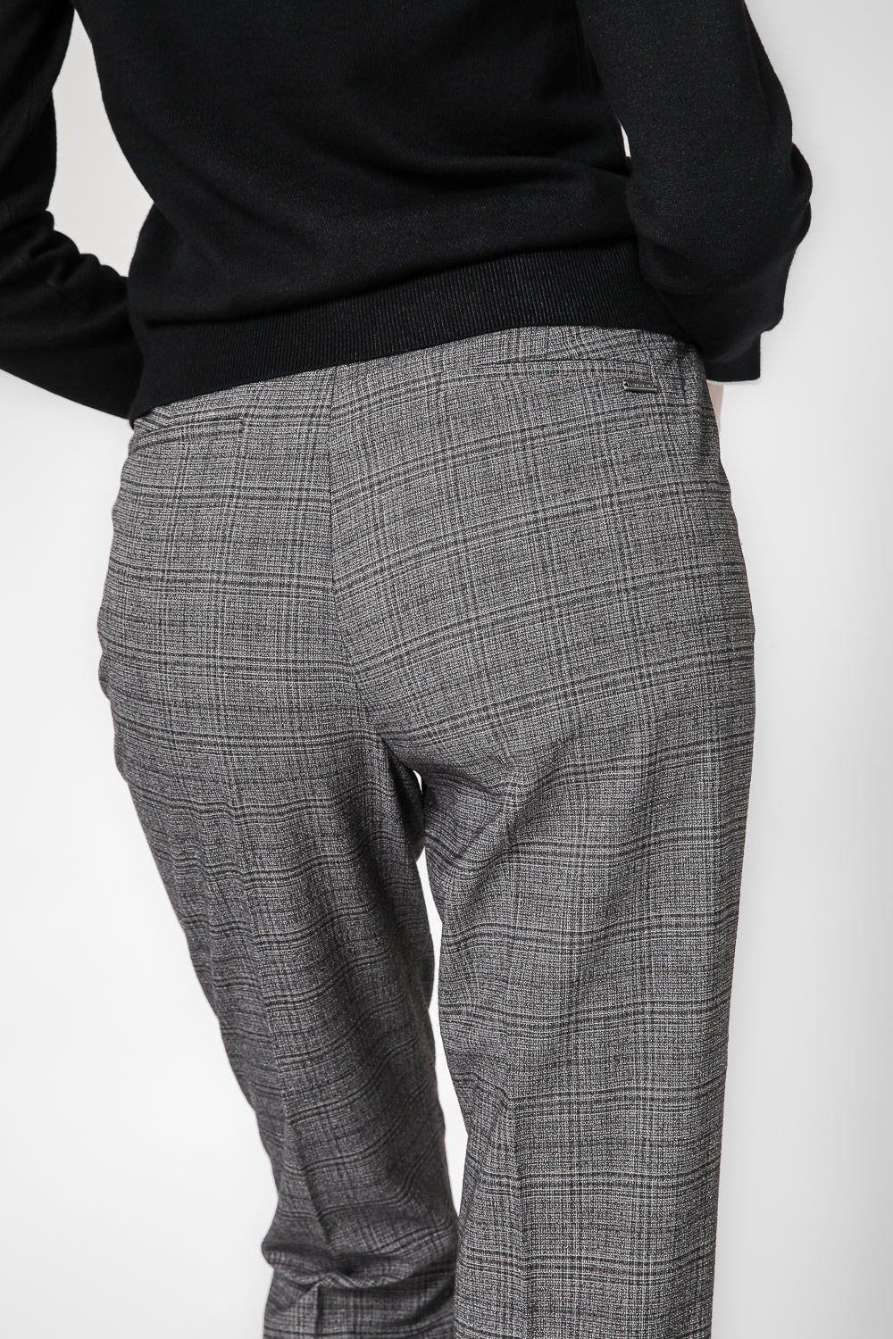 מכנס סיגר משובץ בצבע אפור | קנת קול