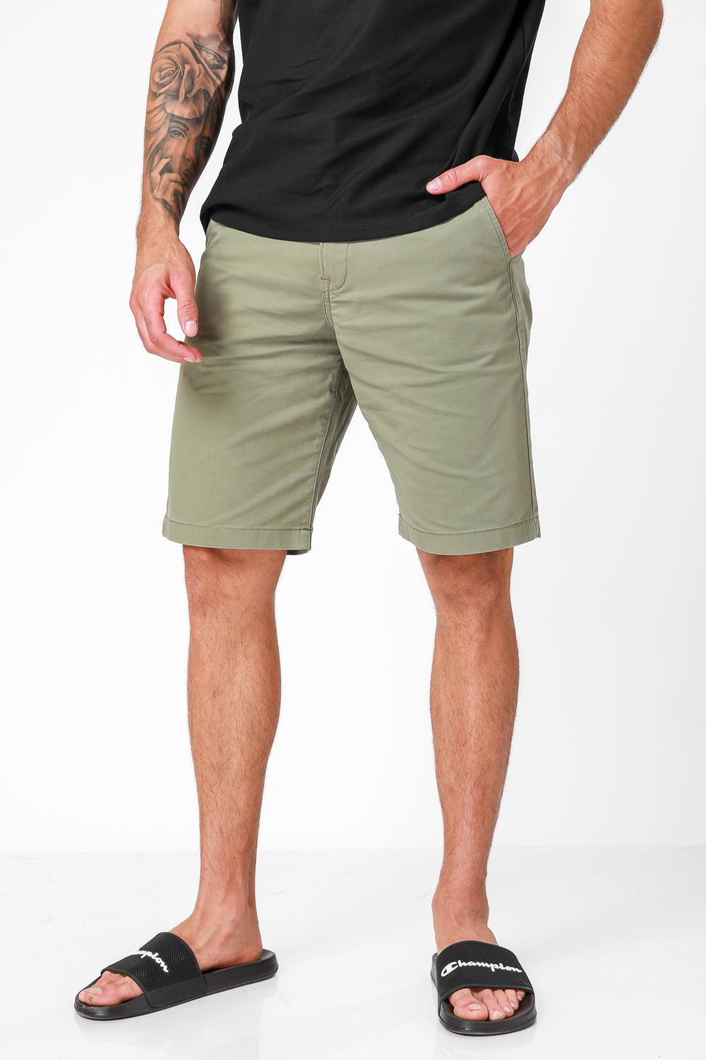 LEE - מכנסי ברמודה בצבע ירוק זית - MASHBIR//365