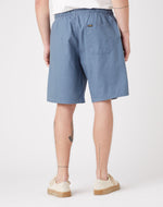 WRANGLER - מכנסי ברמודה בצבע כחול - MASHBIR//365