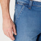 WRANGLER - מכנסי ברמודה CARPENTER SHORT בצבע כחול - MASHBIR//365 - 5
