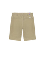 WRANGLER - מכנסי ברמודה CHINO חאקי - MASHBIR//365