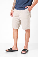 LEE - מכנסי ברמודה צ'ינו חאקי - MASHBIR//365