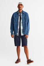 TIMBERLAND - מכנסי ברמודה מכנסי CARGO בצבע נייבי - MASHBIR//365