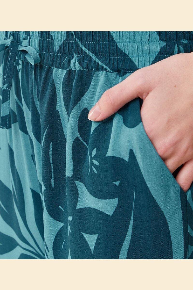 ETAM - מכנסי פיג'מה 7/8 JAHIA הדפס עלים - MASHBIR//365