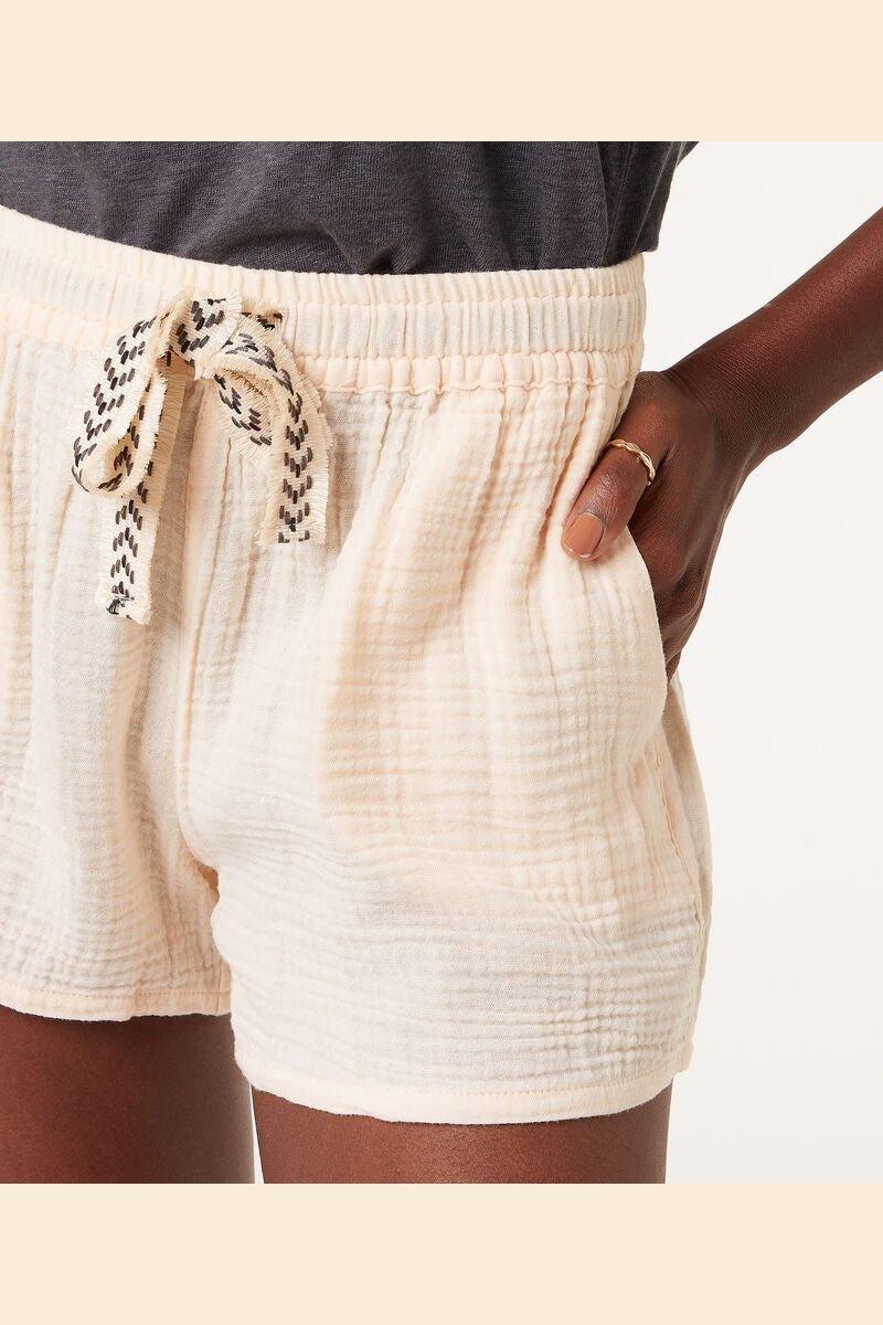 ETAM - מכנסי פיג'מה קצרים SACHE קרם - MASHBIR//365